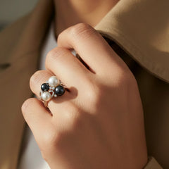 18kt white gold ladies white and black pearl ring PLR-50