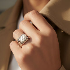 14kt white gold ladies diamond reversible ring - worn two ways CIR036D